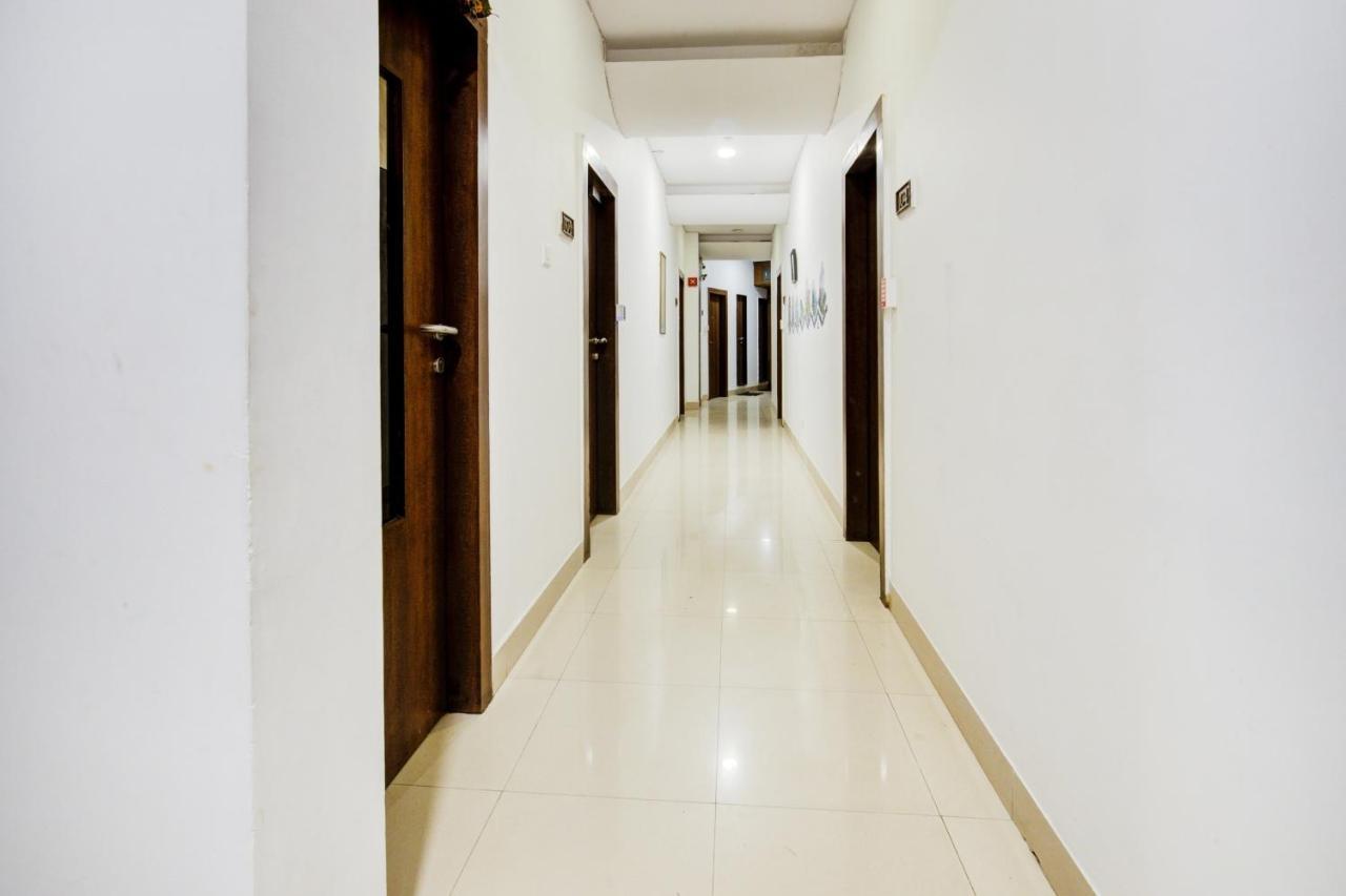 Capital O 77295 Hotel Bansidhar Bhuvan Mumbai Exterior photo