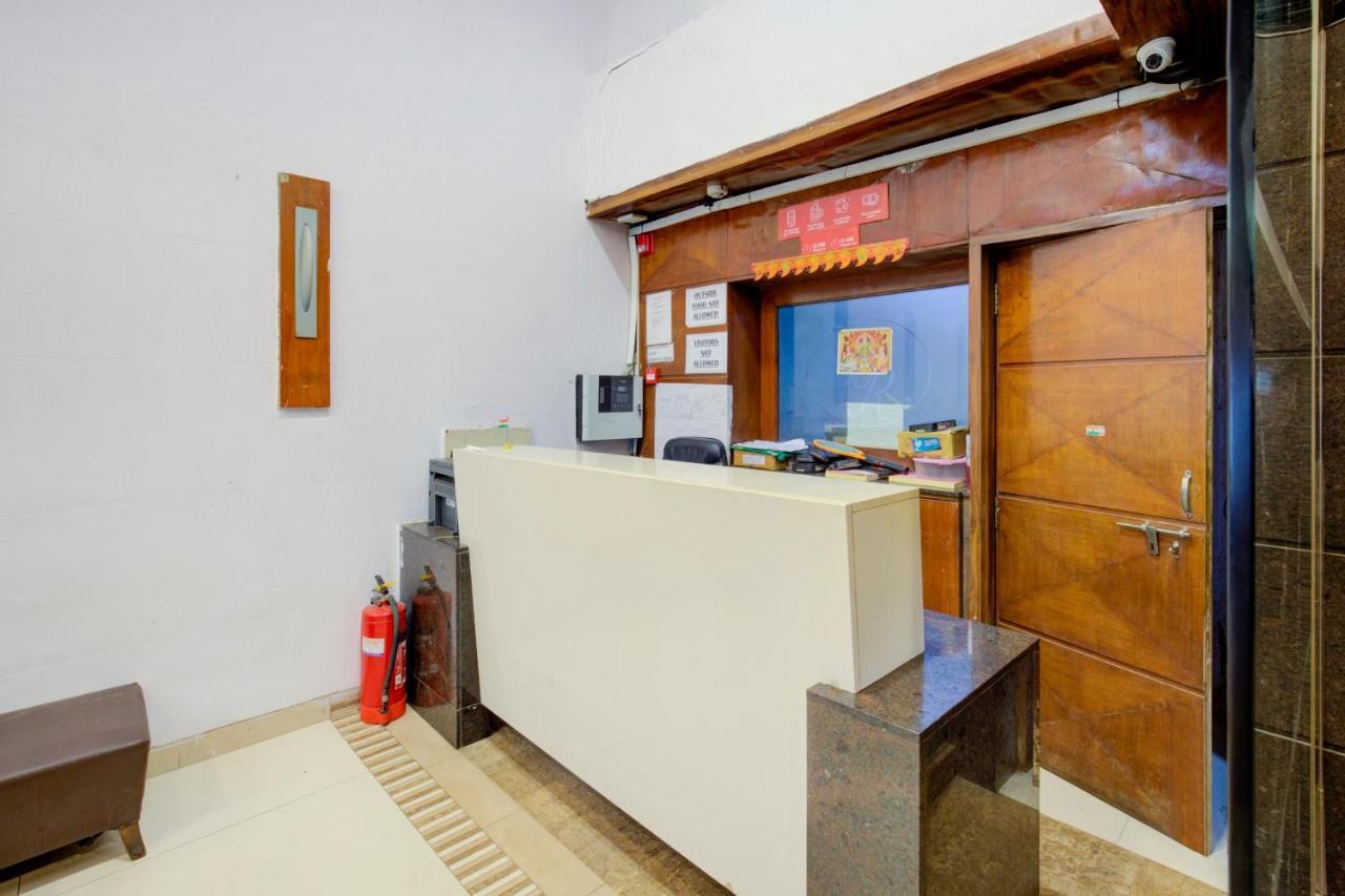 Capital O 77295 Hotel Bansidhar Bhuvan Mumbai Exterior photo
